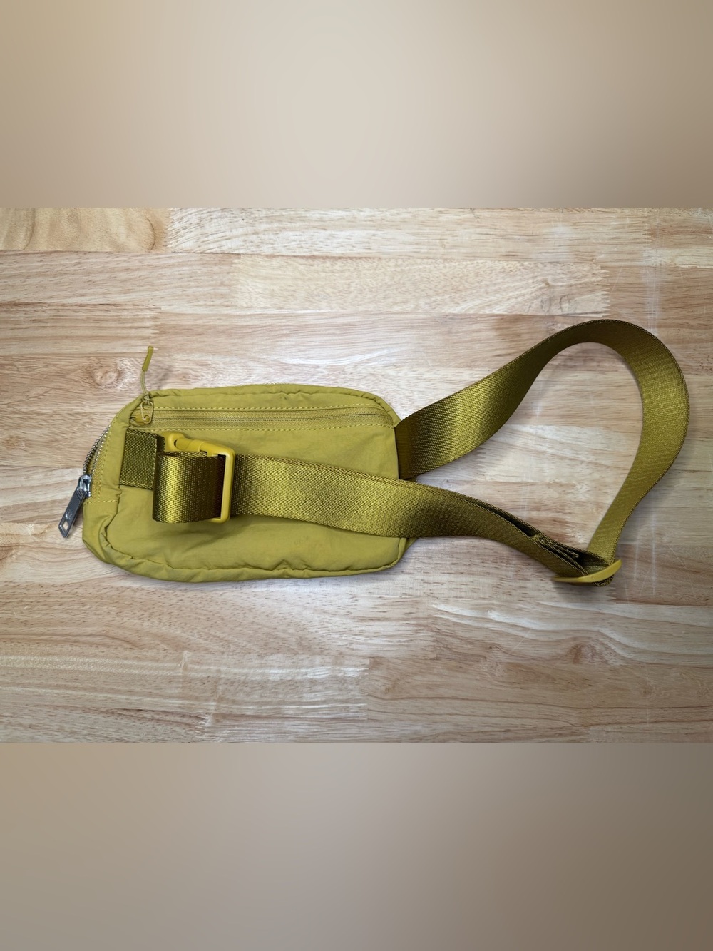 Lululemon Yellow Everywhere Belt Bag (1L) - Picture 2 of 6